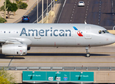 Phoenix,,Arizona,,April,8,,2019:,American,Airlines,Airbus,A321