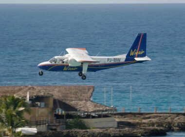 Princess,Julianna,Airport,,9-4-2007,Maho,Beach,,St.,Marteen,Winair,Airlines