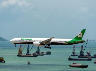 eva_air_boeing_777-35eer.jpg