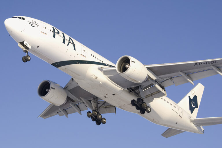 PIA 777